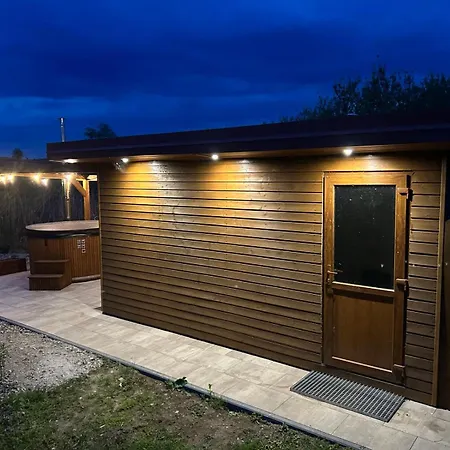 Zagroda Mazury -,,domki Nad Rozlewiskiem