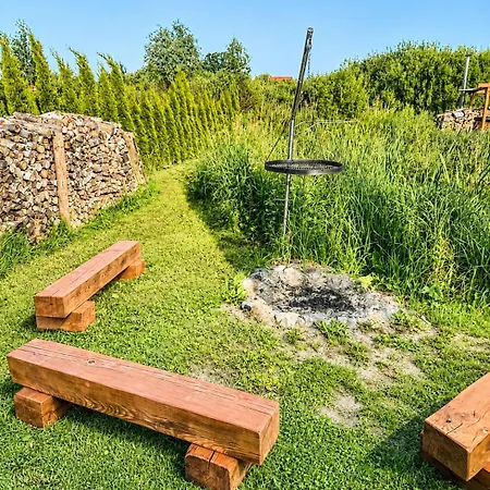 Zagroda Mazury -,,domki Nad Rozlewiskiem