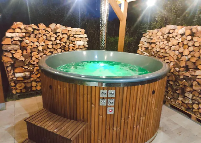 Zagroda Mazury -,,domki Nad Rozlewiskiem